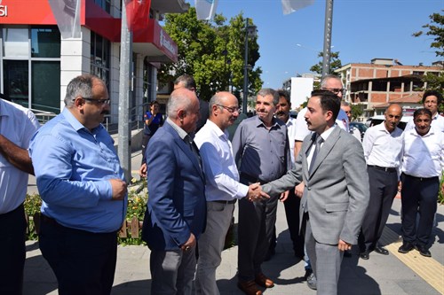 Kaymakamımız Sn.Hüseyin BÜTÜNER'den şehit ailelerine bayram ziyareti.